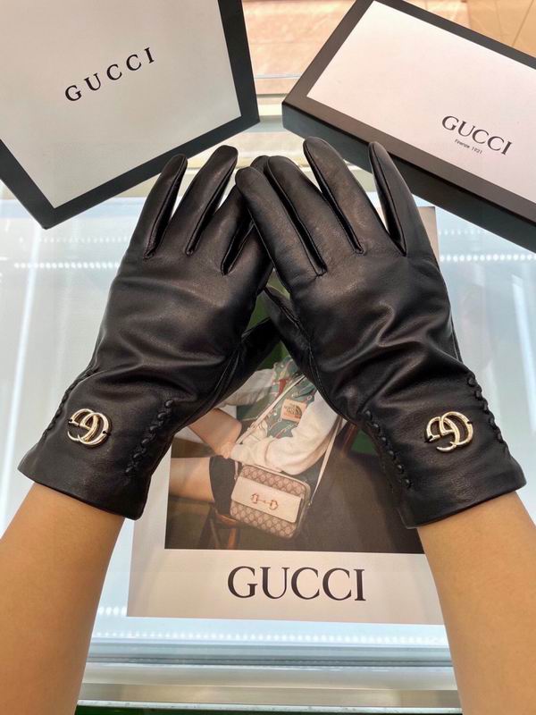 Gucci Gloves M L 083001
